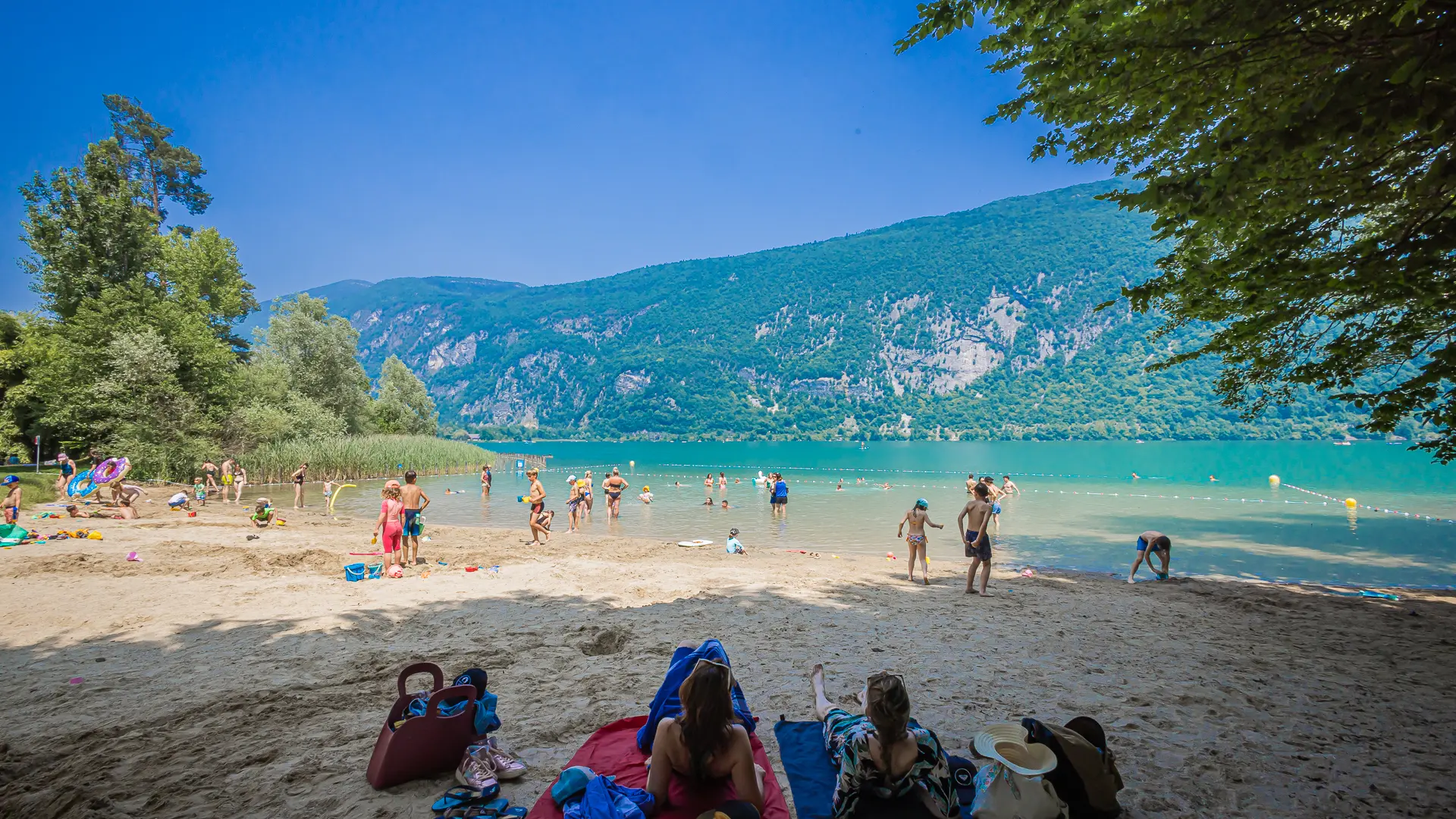 Plage de Bon Vent à Novalaise