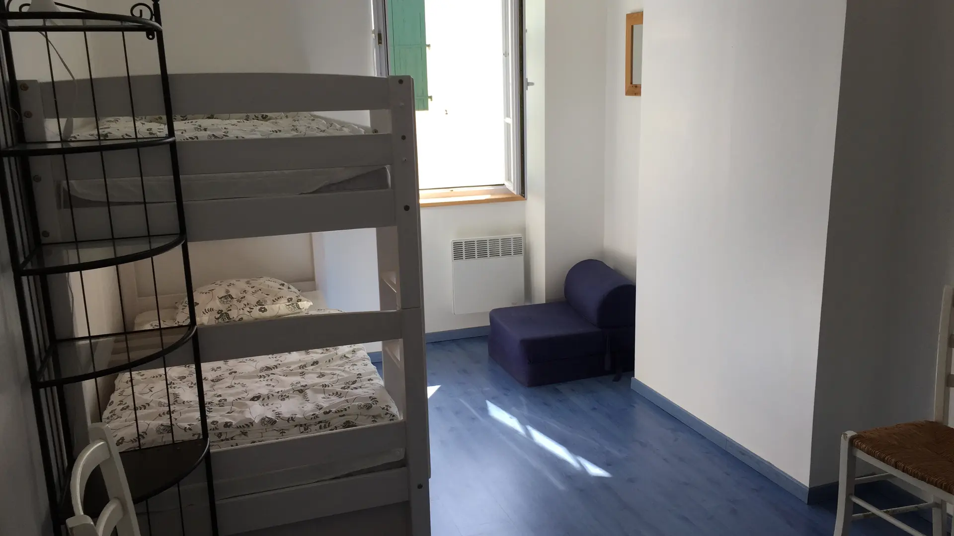 Habitación 2 (3 camas)