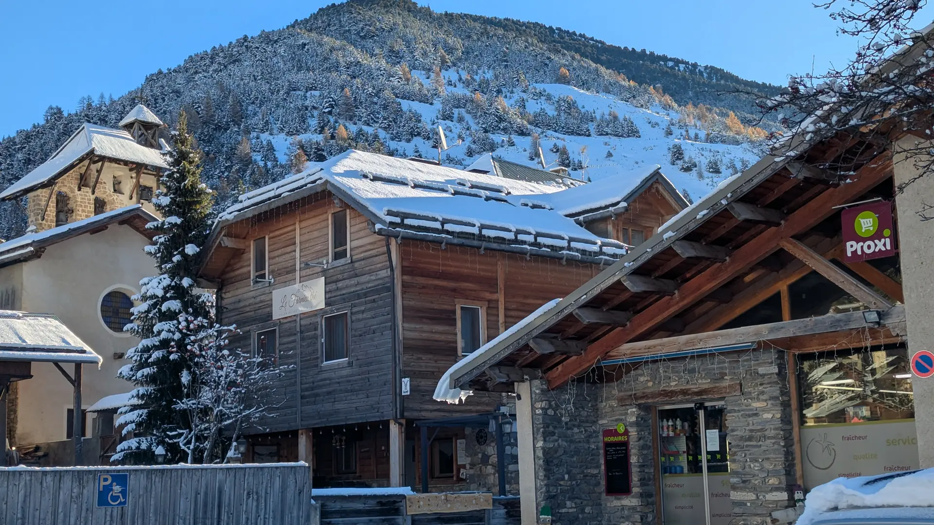 Supérette Proxi_Ceillac