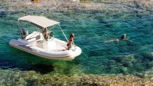 Nautique Evasion Location sortie criques