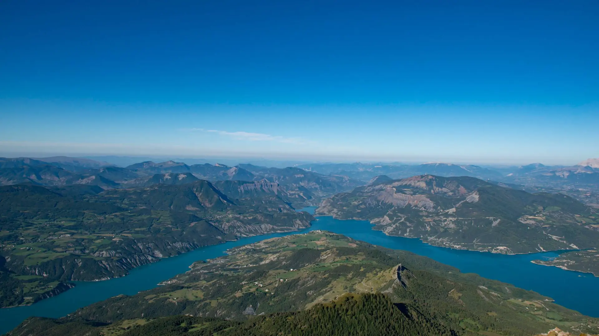 Vue depuis le sommet du Morgon