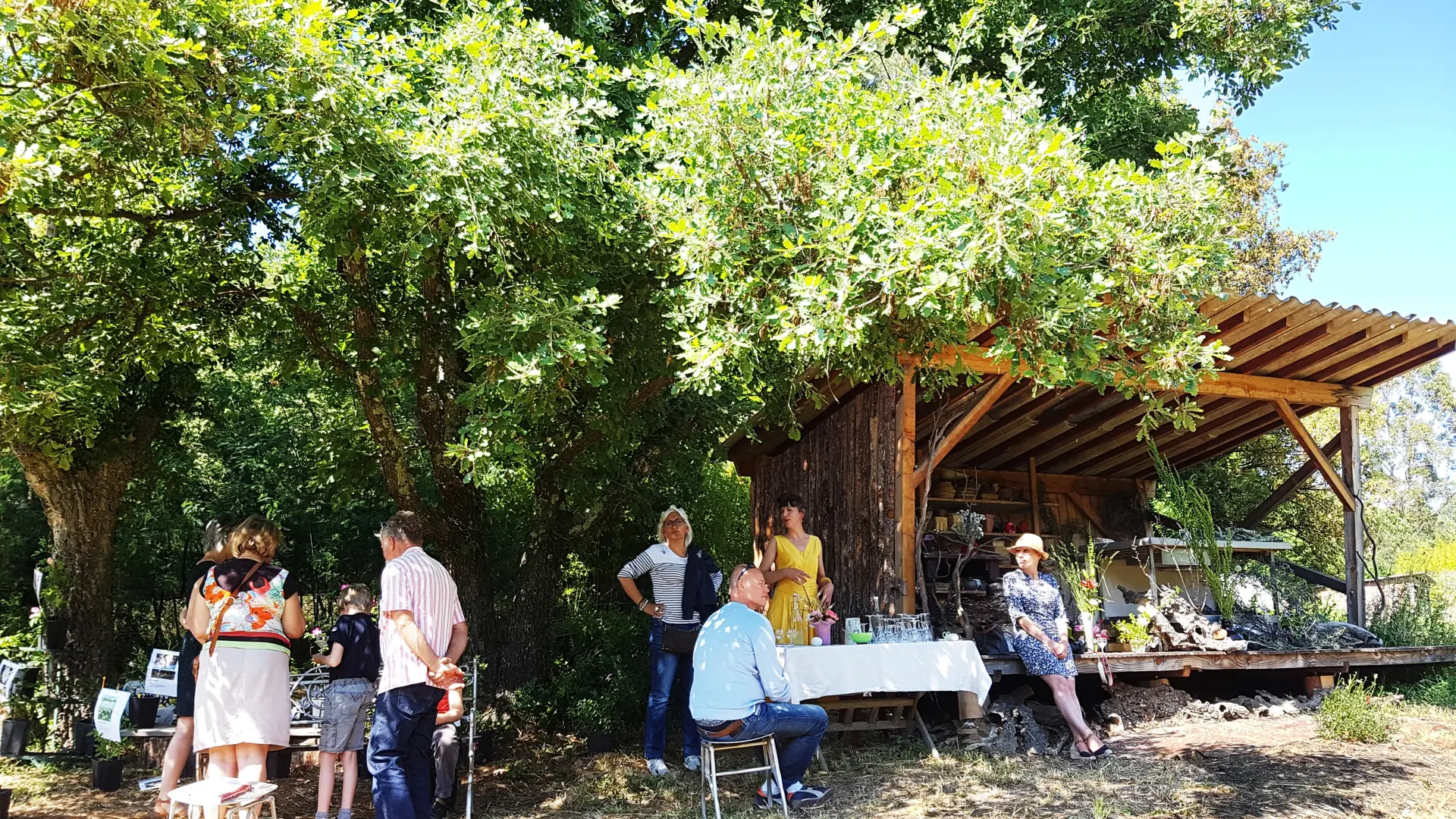 Ambiance nature - Le Jardin de Gassin - gassin.eu