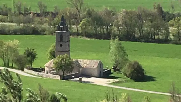 Notre Dame d'Entraigues