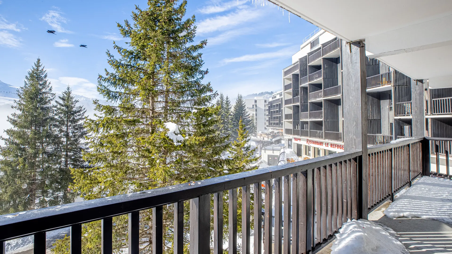Balcony with view of Flaine Forêt