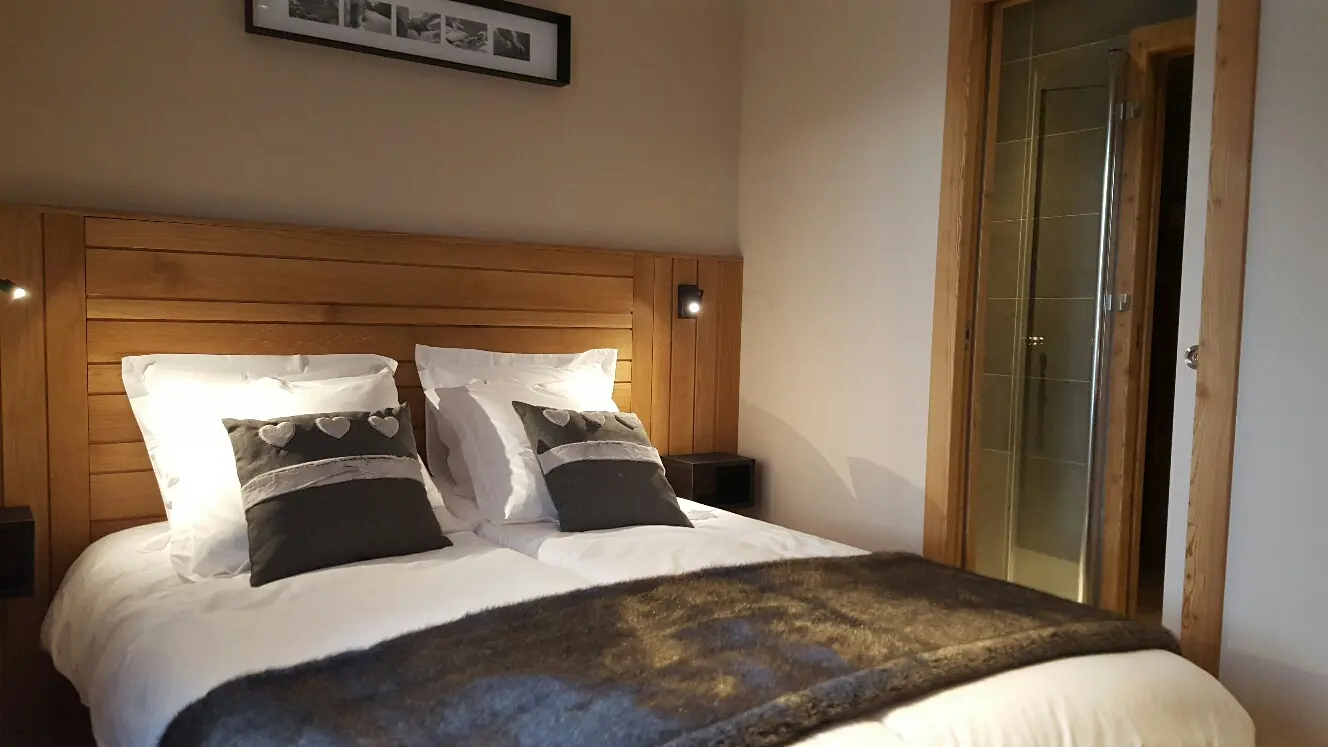 Chambre lit double/ Bedroom - Maison Bétemps n°2 - Le Grand-Bornand
