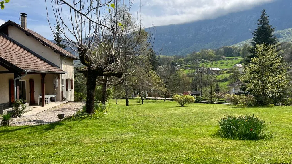 Gîte du Rocheray - Grand jardin