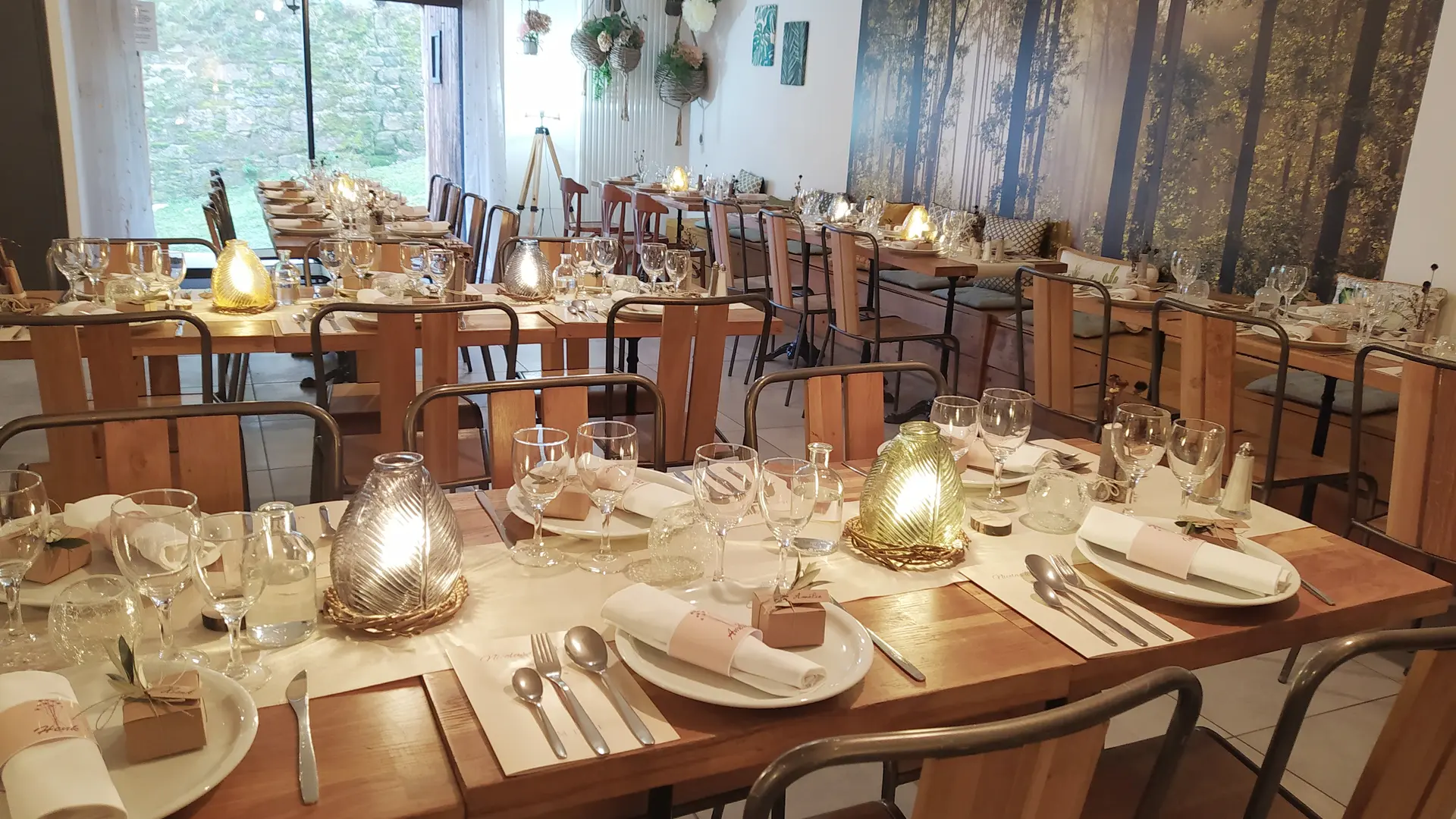 La Bâtisse aux Lanternes - Gîtes de Charme à St Bonnet le Château (42)