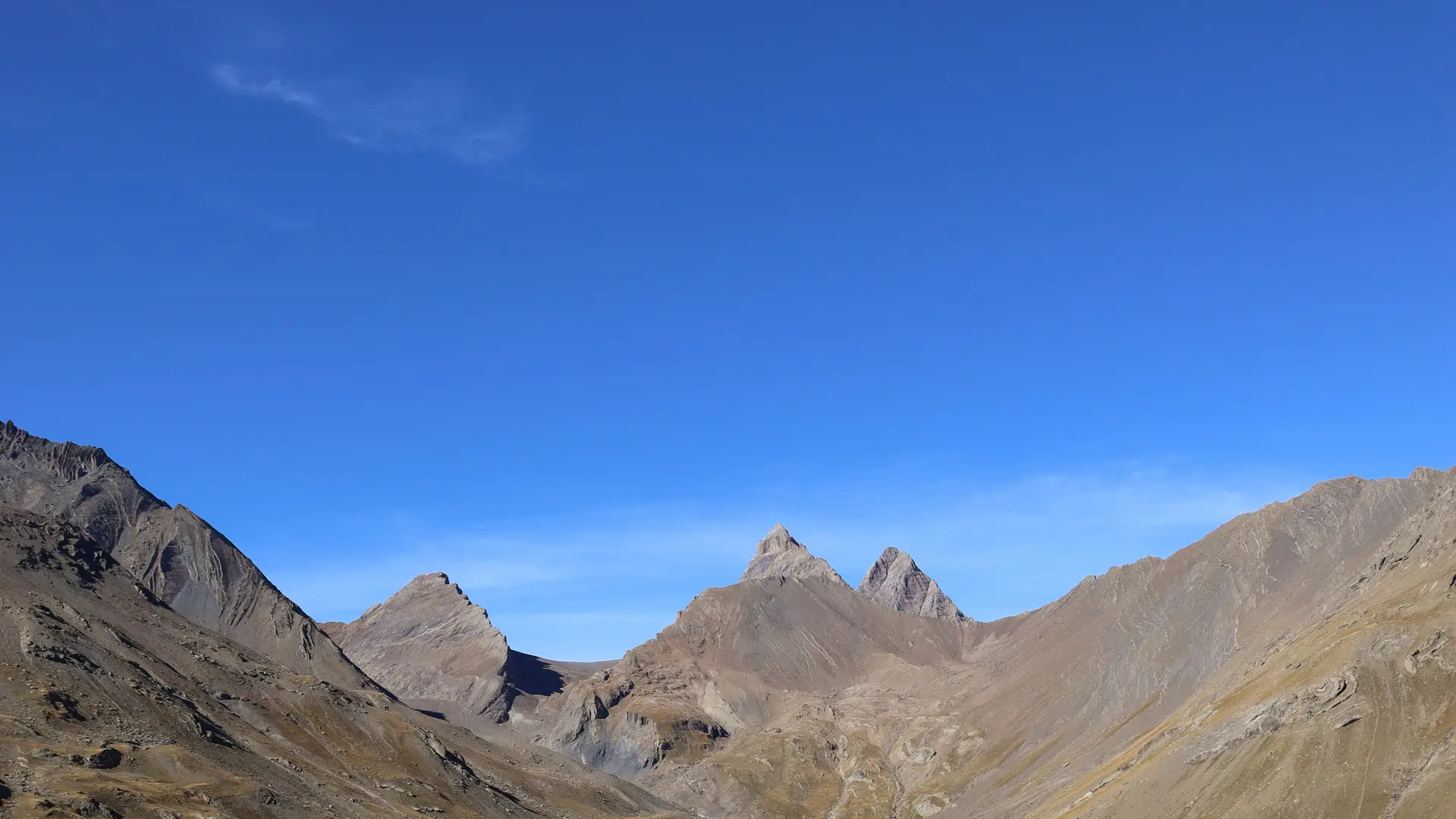 Montée au glacier Lombard depuis le lac du Goléon_La Grave