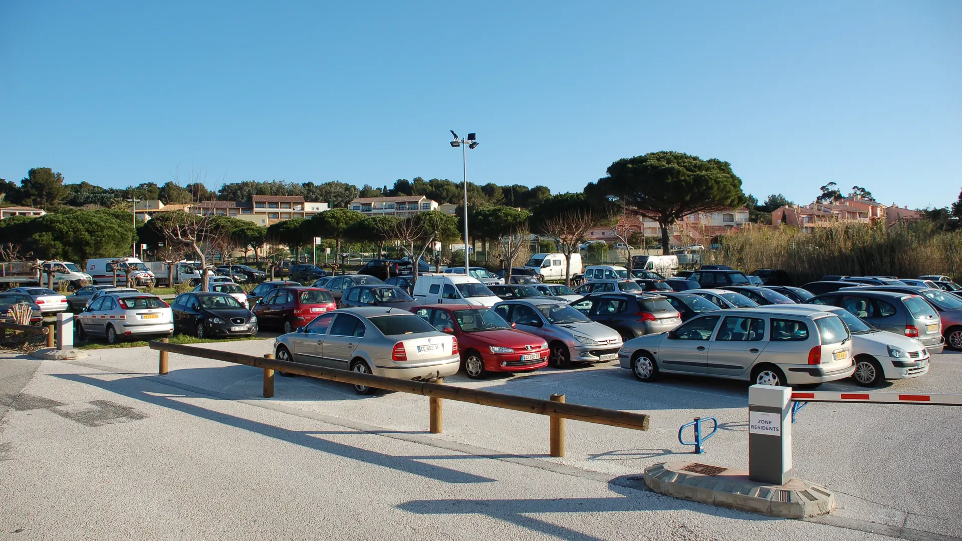 Parking indigo la tour fondue embarcadère pour Porquerolles