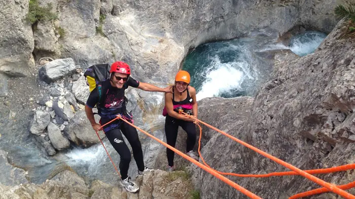 Canyoning avec No Limit Rafting