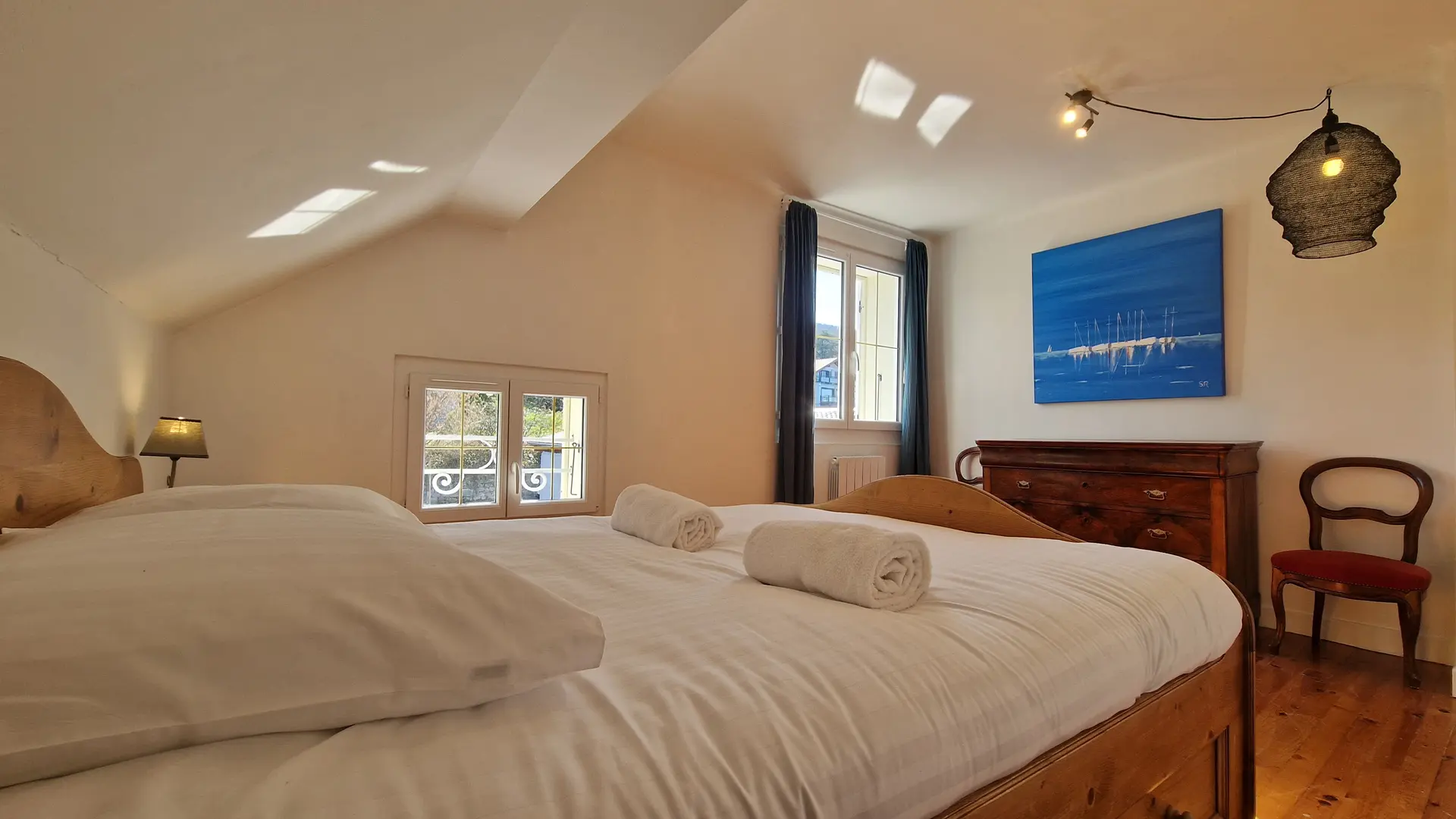 Chambre lit queen size