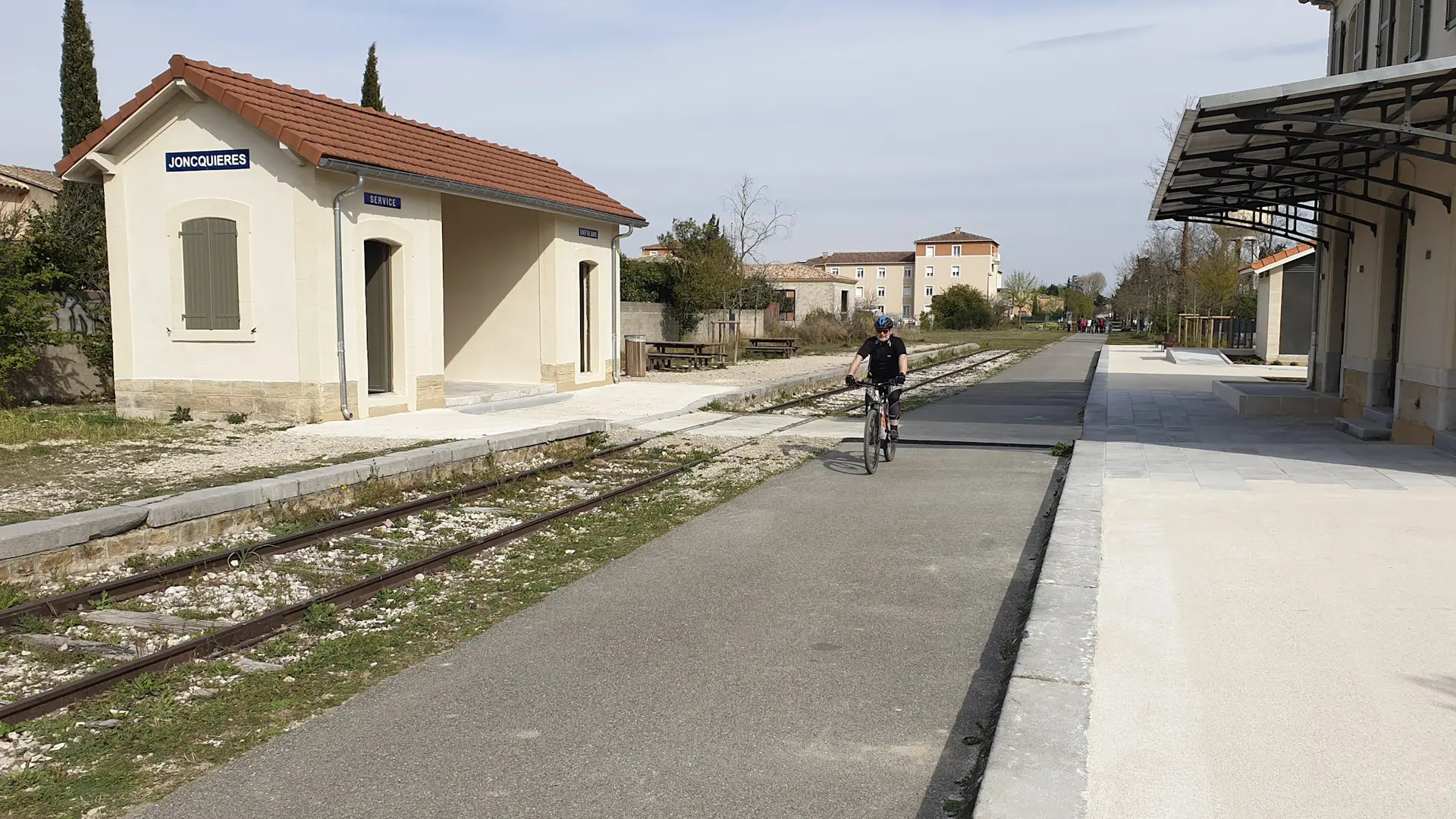 Ancienne Gare / Via Venaissia