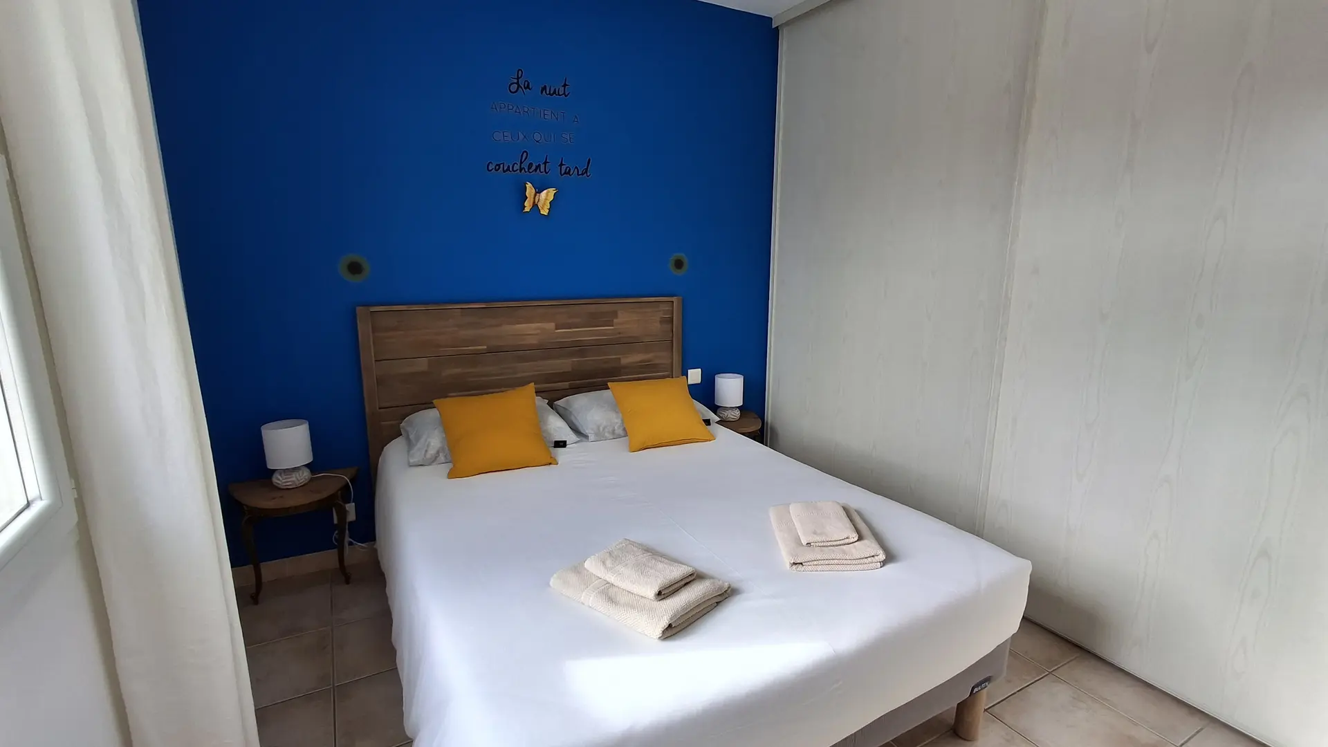 La Bastide de Laura_L'Isle-sur-la-Sorgue chambre bleue