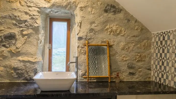 Salle de bain appartement - LE GITE DE MYANS - MYANS