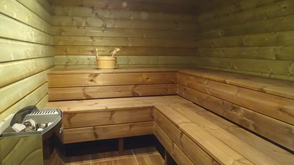 Venez vous détendre dans ce sauna. Accès illimité inclus avec la location.