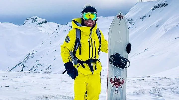 Djé Snowboard au sommet des Grands Vans