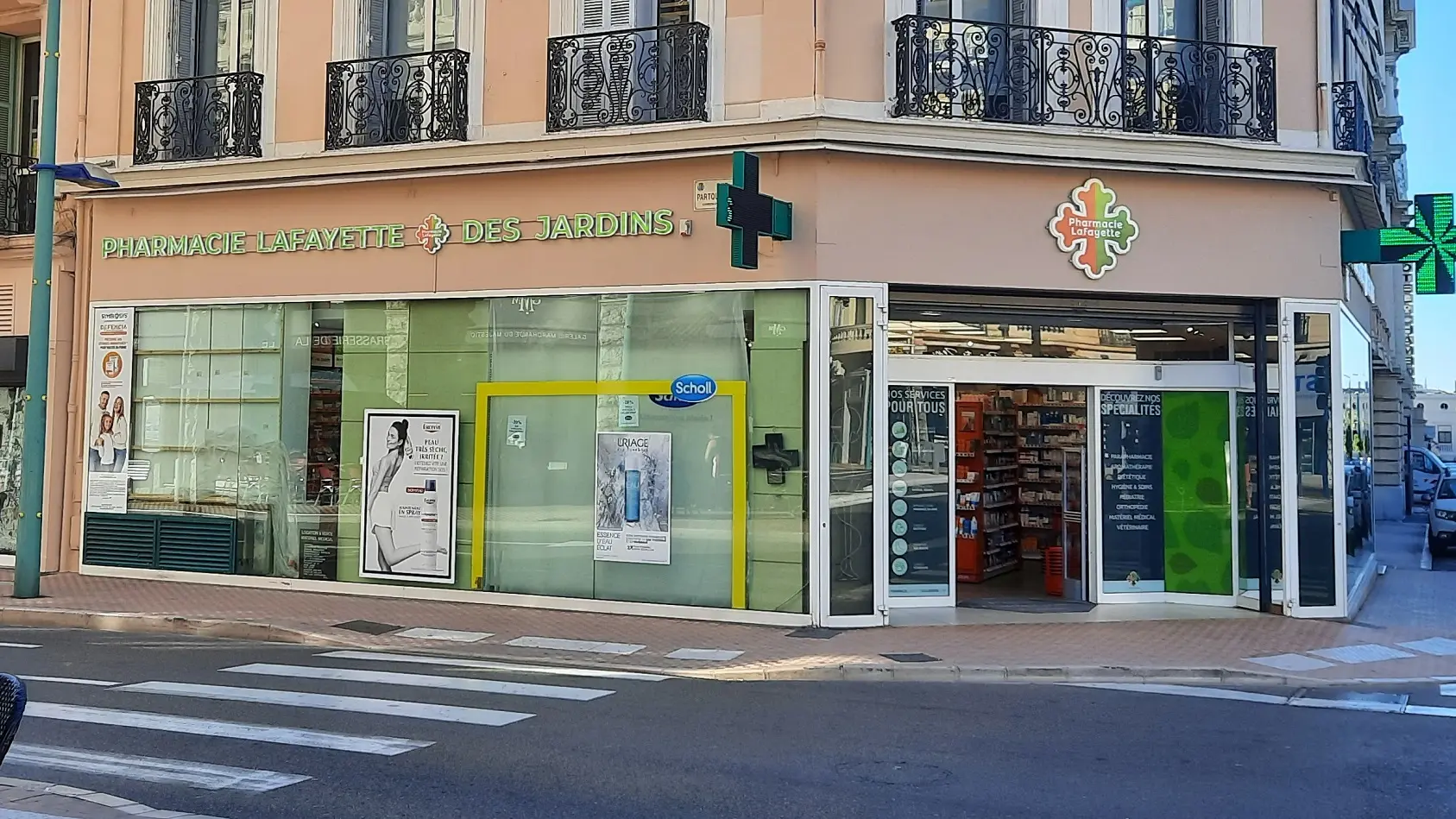 Vue générale de la pharmacie