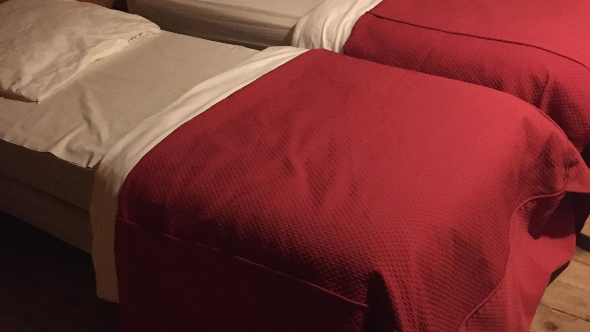 Chambre mansardée 2ème étage