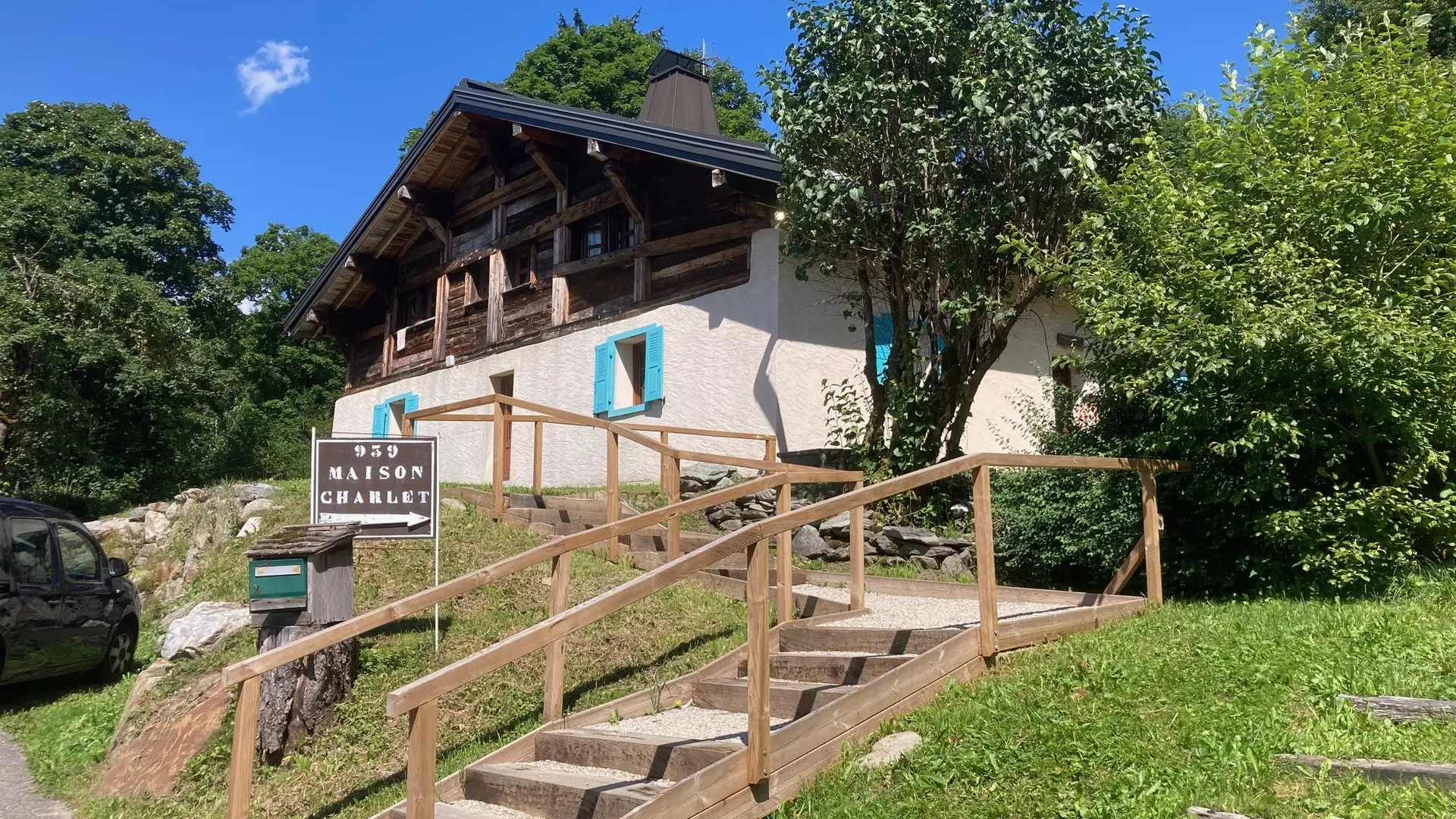 Escalier extérieur créé en 2024