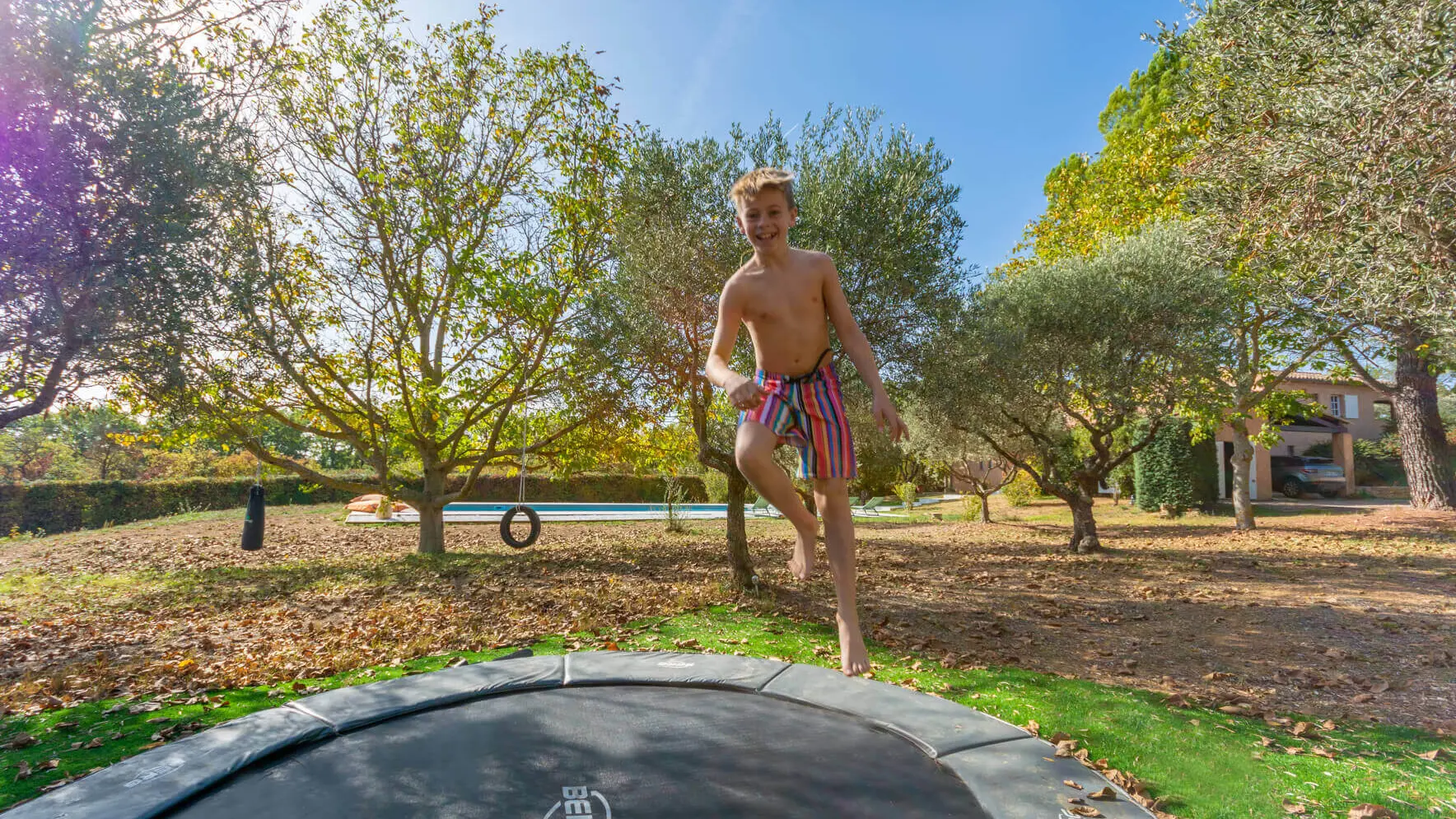 Trampoline