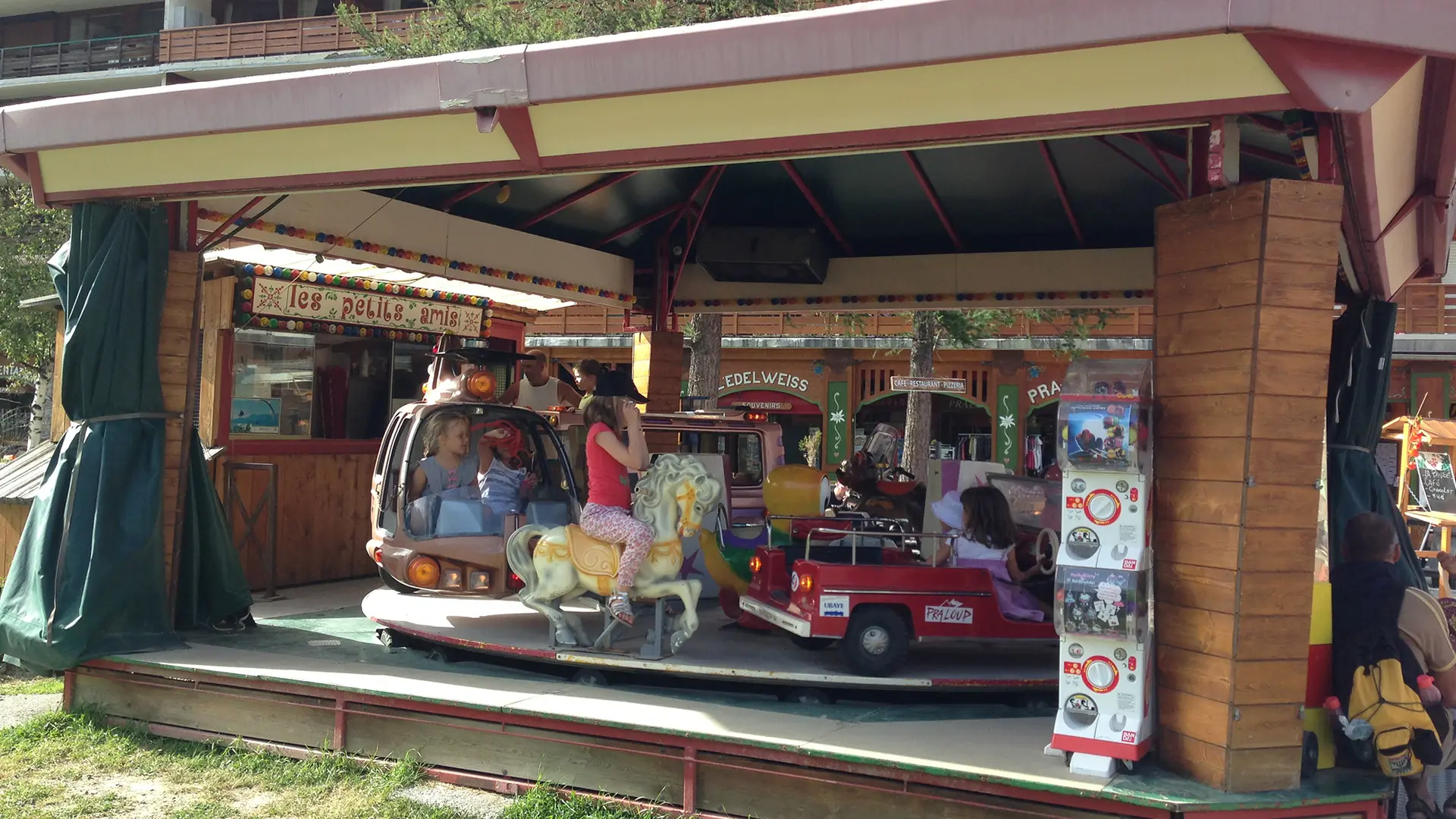 Manège Les Petits Amis