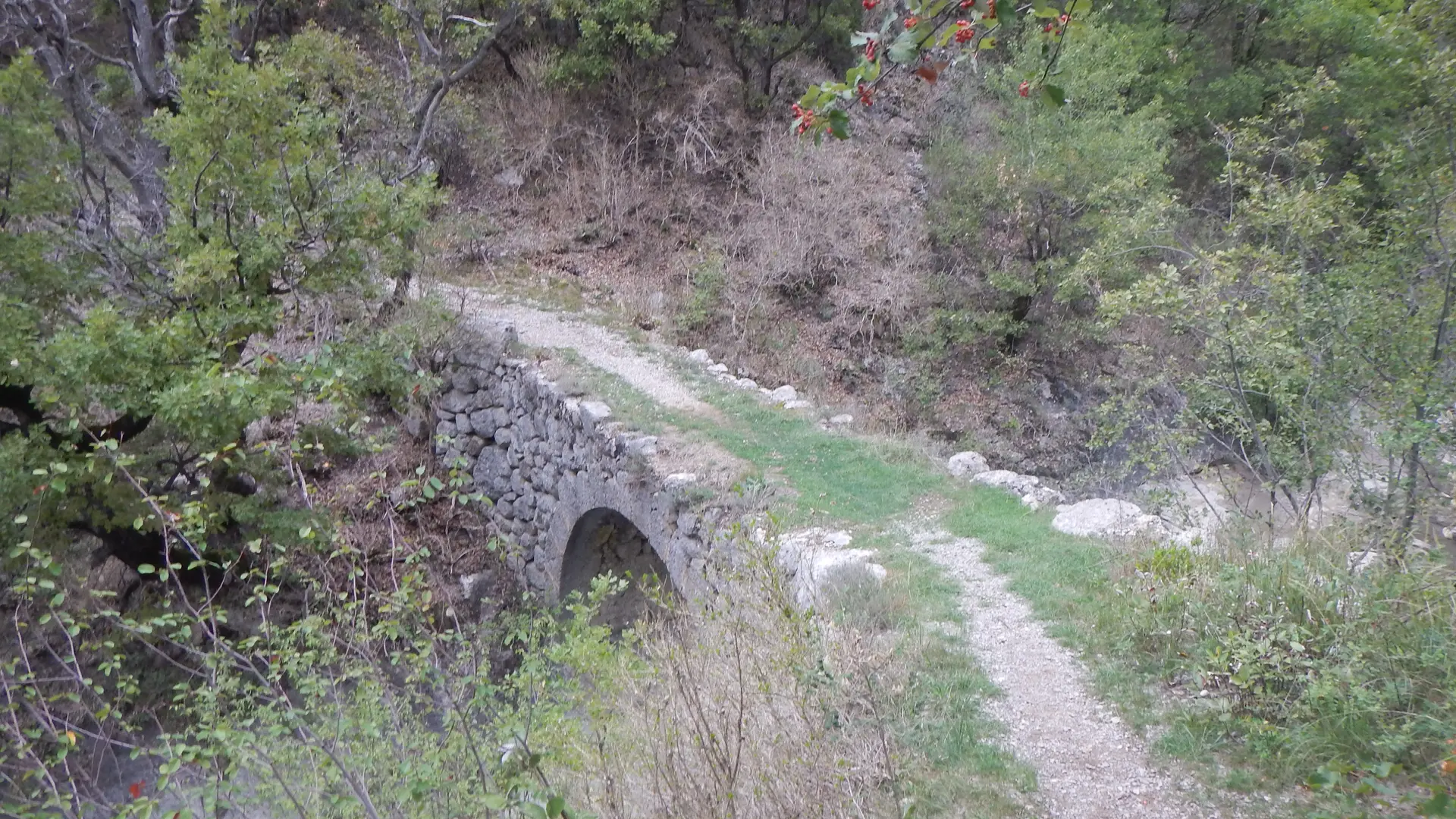 Pont romain et chapelle Saint André