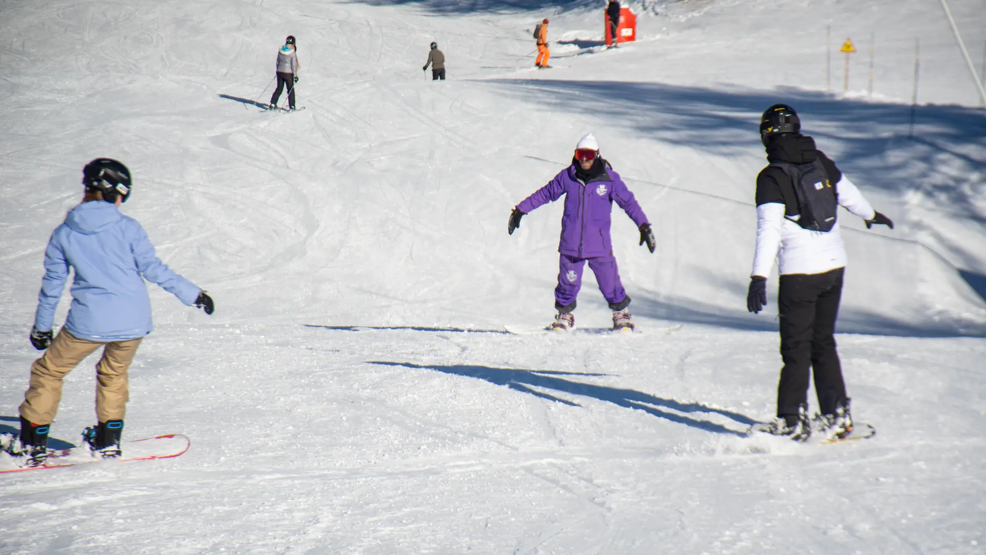 We Snowboard School