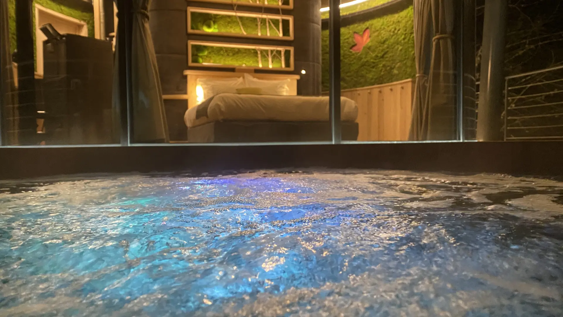 Cabanes entre Terre et Ciel - Cabane Feuille et son jacuzzi privatif