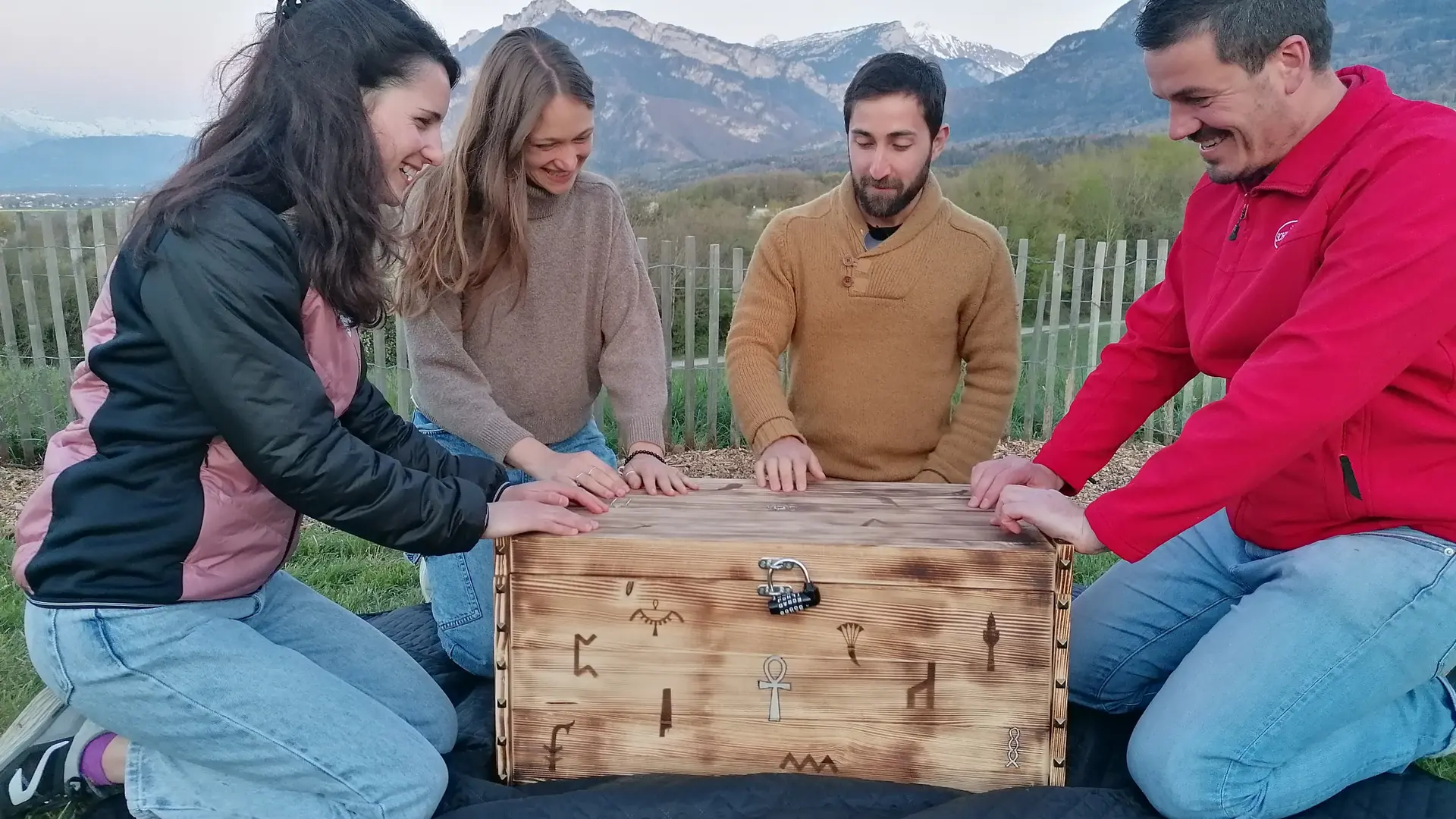 Escape coffre, jeu entre amis en plein air