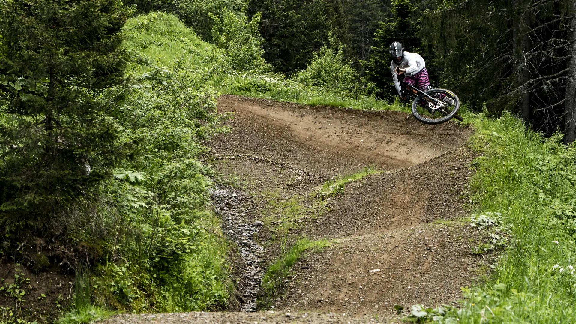 Piste VTT Vink Line partie inférieure -Bike Park de Châtel