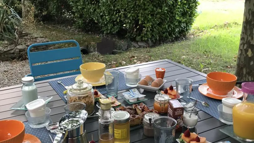 petit déjeuner en extérieur