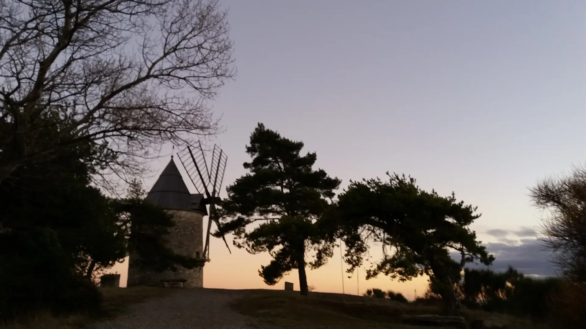 Moulin à vent Saint Elzéar