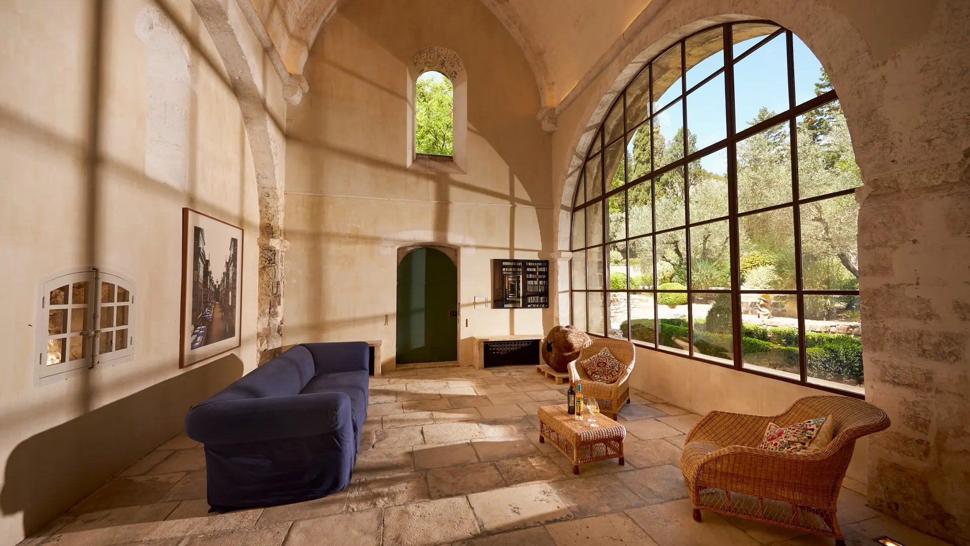 Chapel of Sainte-Marie de Pierredon in Mouriès Hall