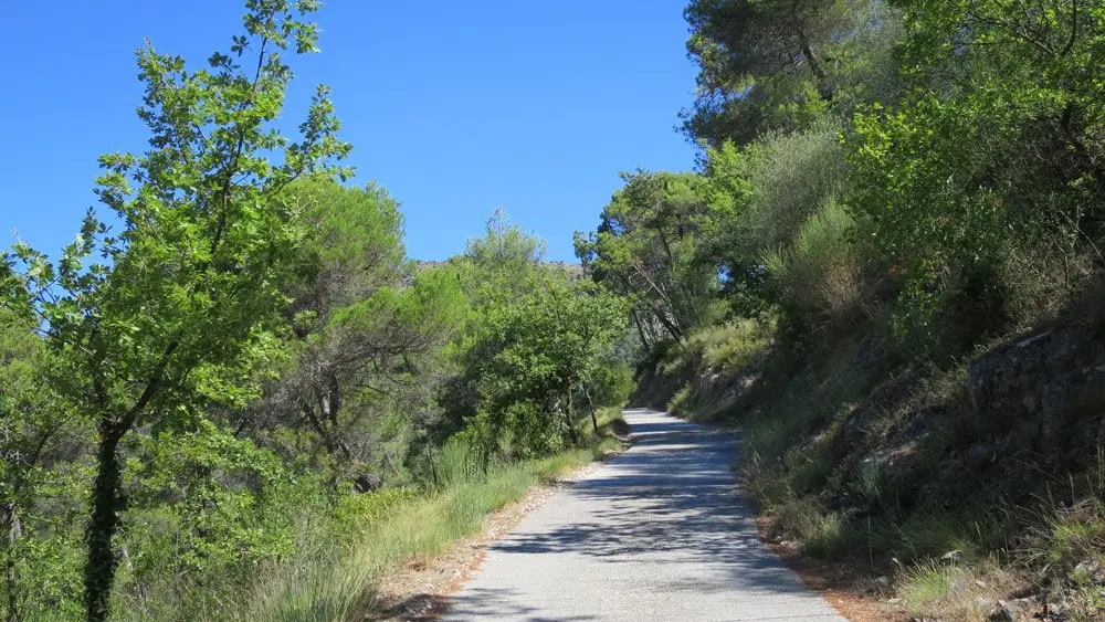 Gîte les Figaires - Piste d'accès - Gîtes de France Alpes-Maritimes