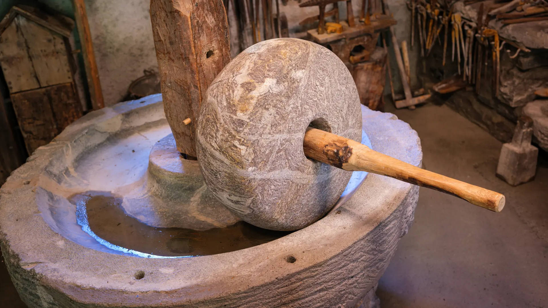 Le moulin de Villar d'Arêne abrite également un moulin à sang