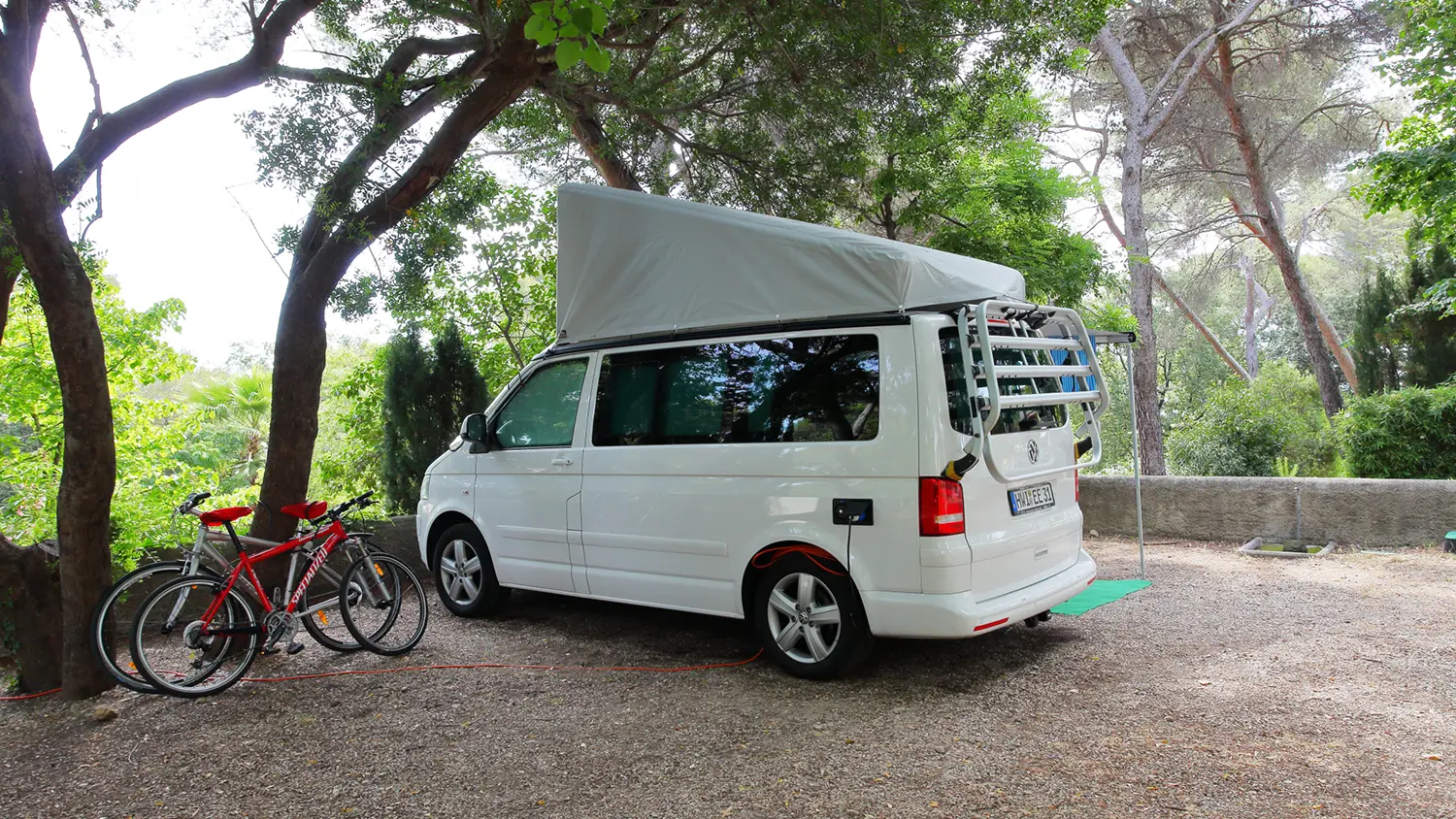 Emplacement camping-car