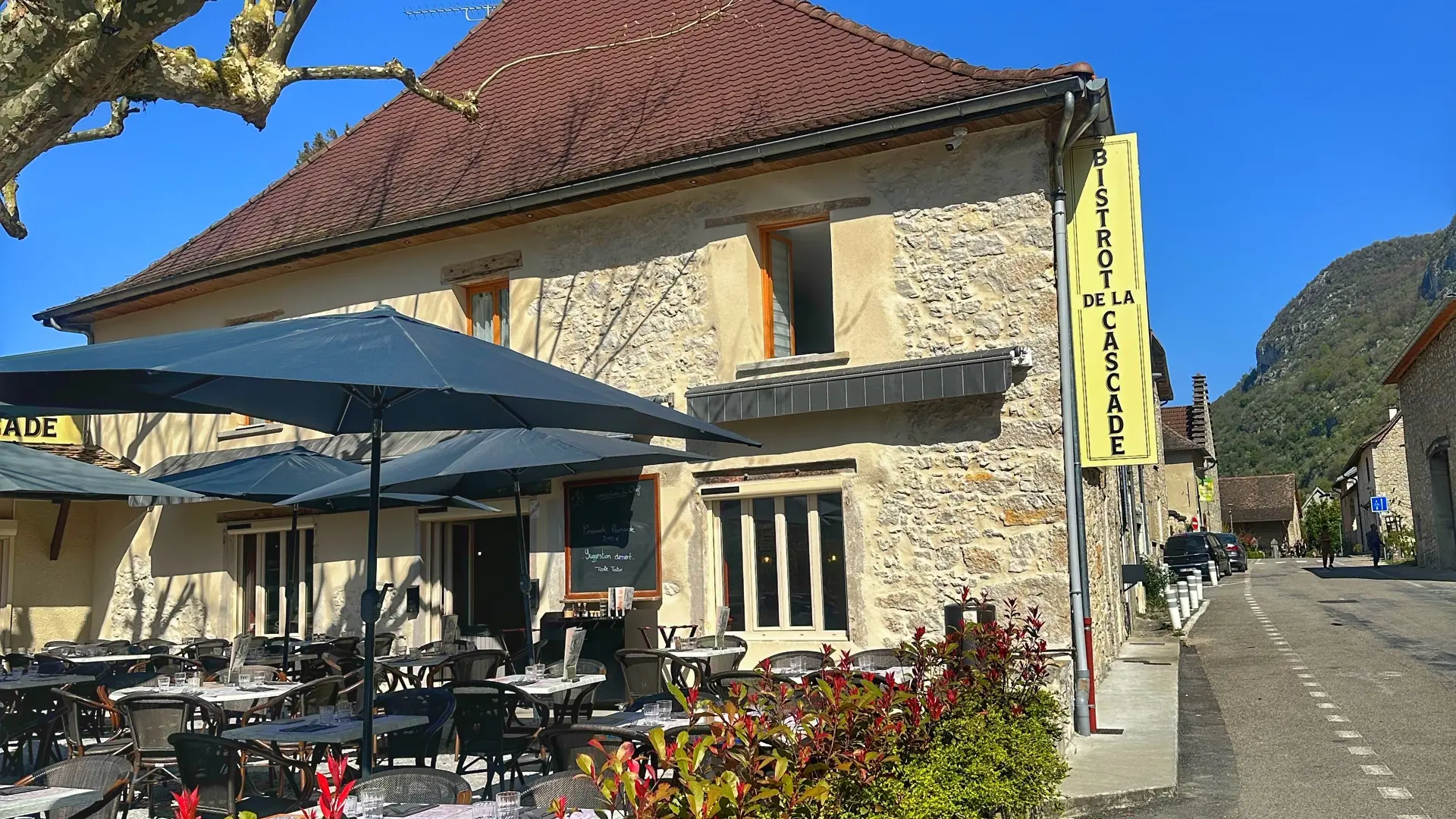 Le Bistrot de la Cascade_Glandieu - Groslée-Saint-Benoit