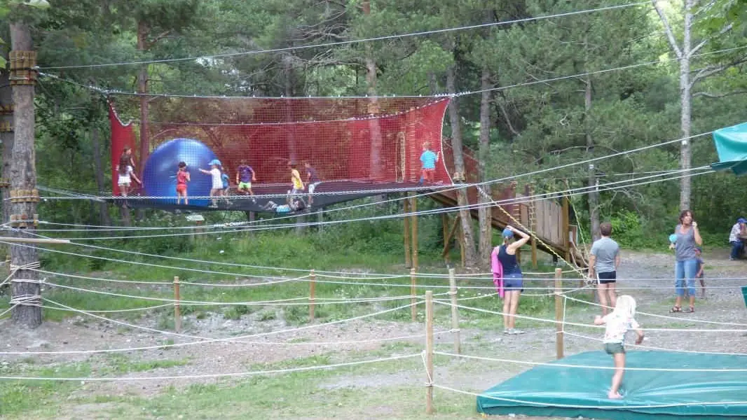 Dans la base de loisir le bois des lutins et le mini golf