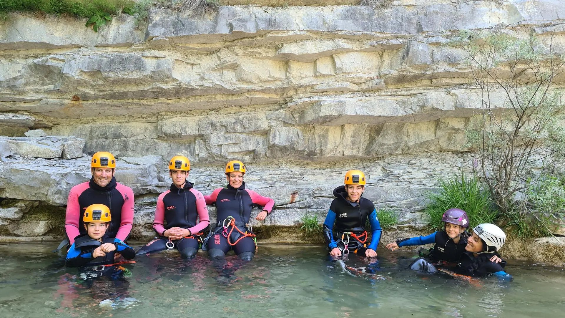 LE souvenir incontournable des vacances - une aventure en canyon à proximité de Gap !