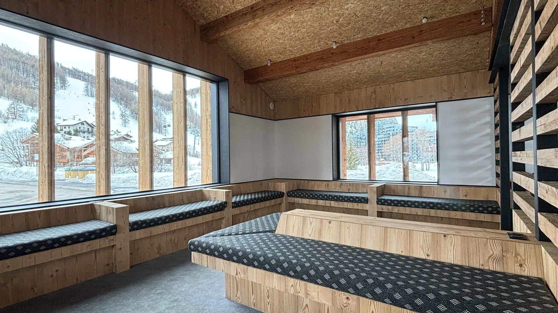 Gare routière de la Daille_Val-d'Isère