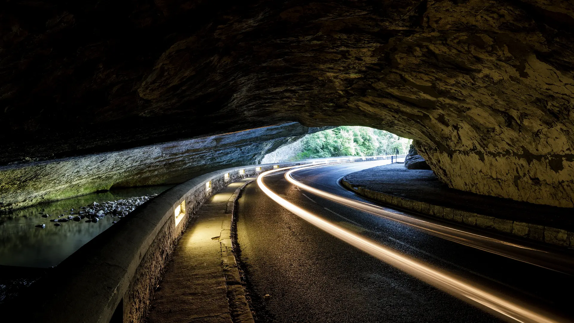 Traversée de la Grotte du Mas d'Azil