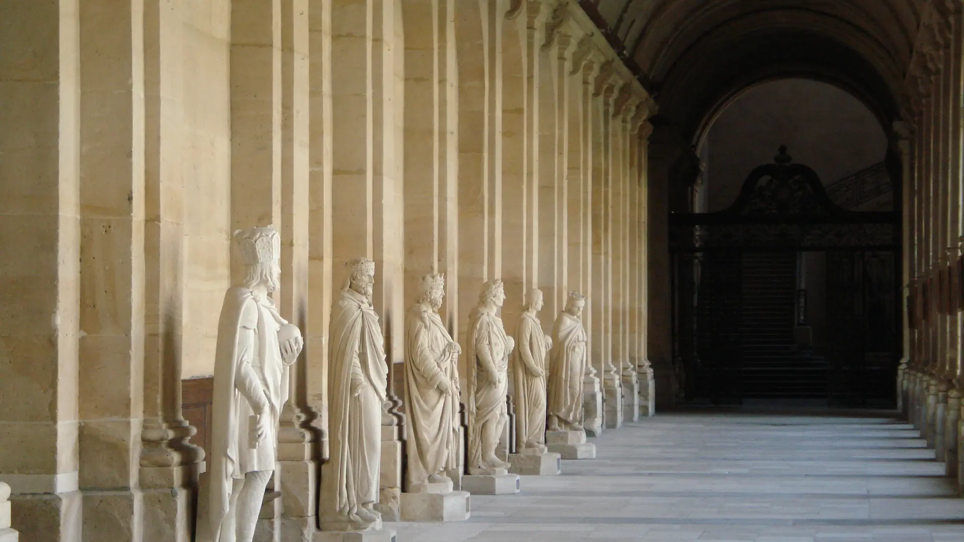 Cloître Maison d'Education de la Légion d'Honneur de Saint-Denis