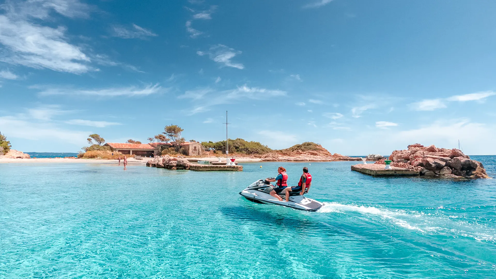Jet 007 - Randonnée découverte 1 heure en scooter des mers_Le Lavandou