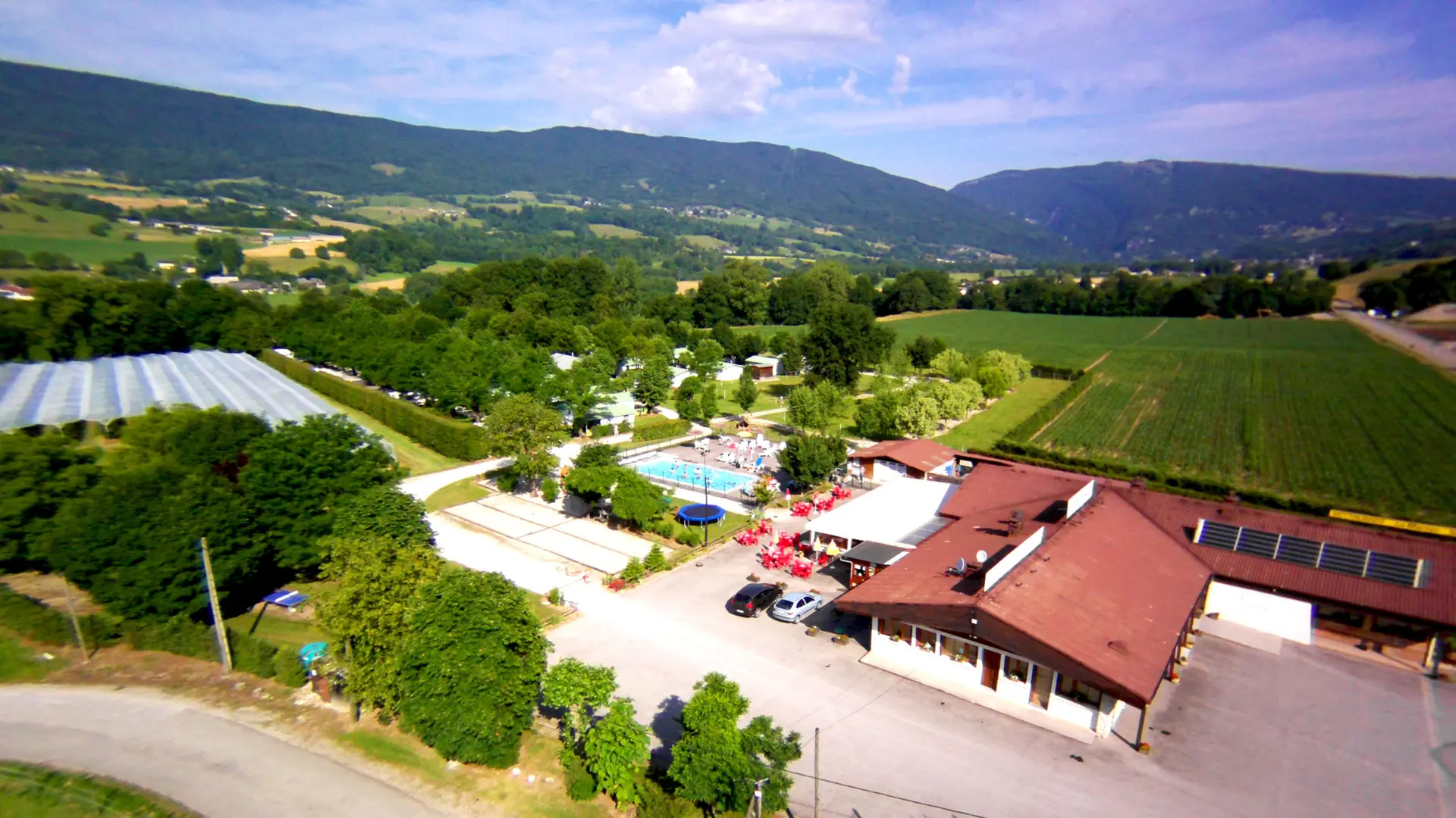 Camping Les Charmilles, Vallières