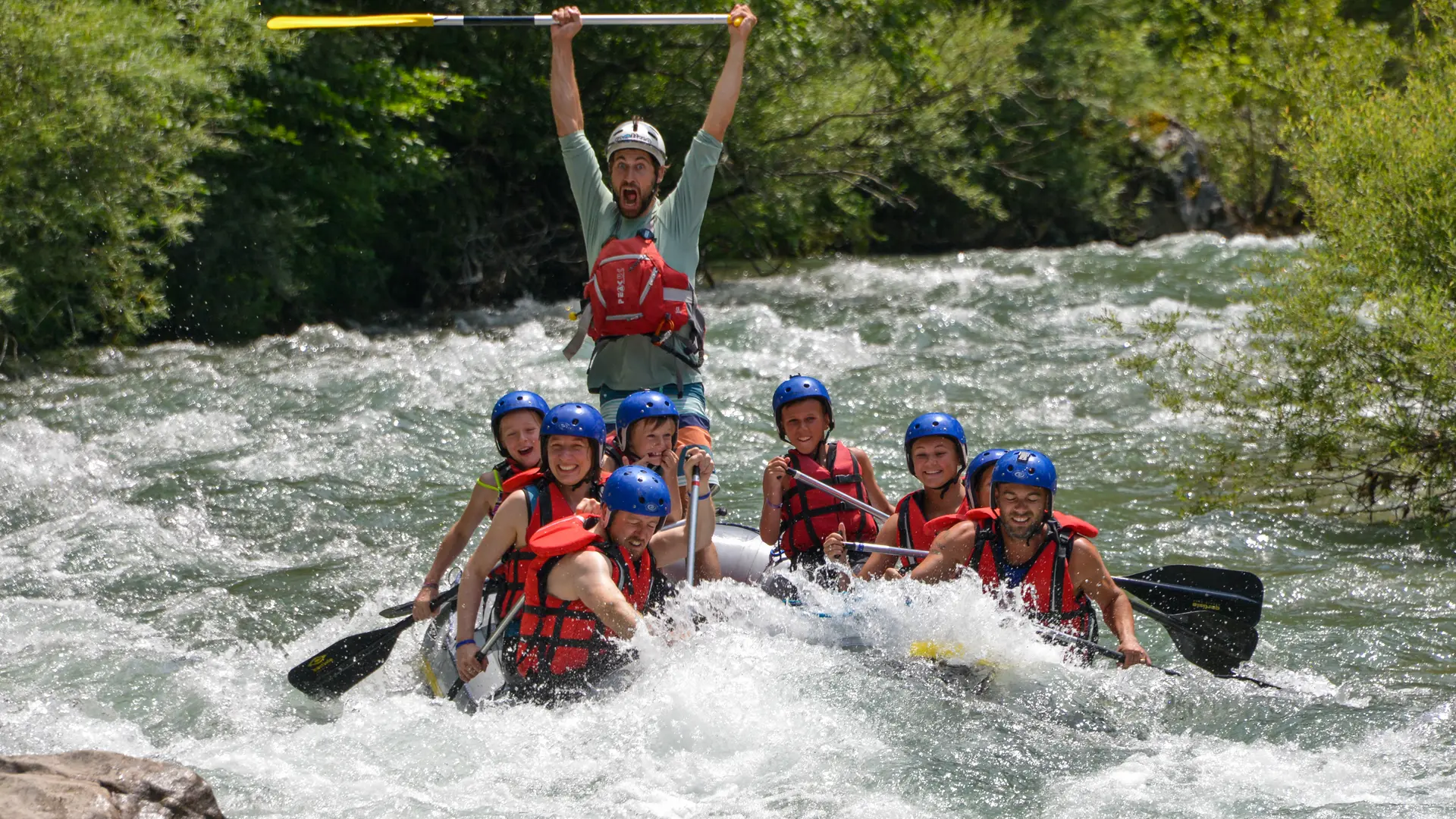 Raoul Rafting