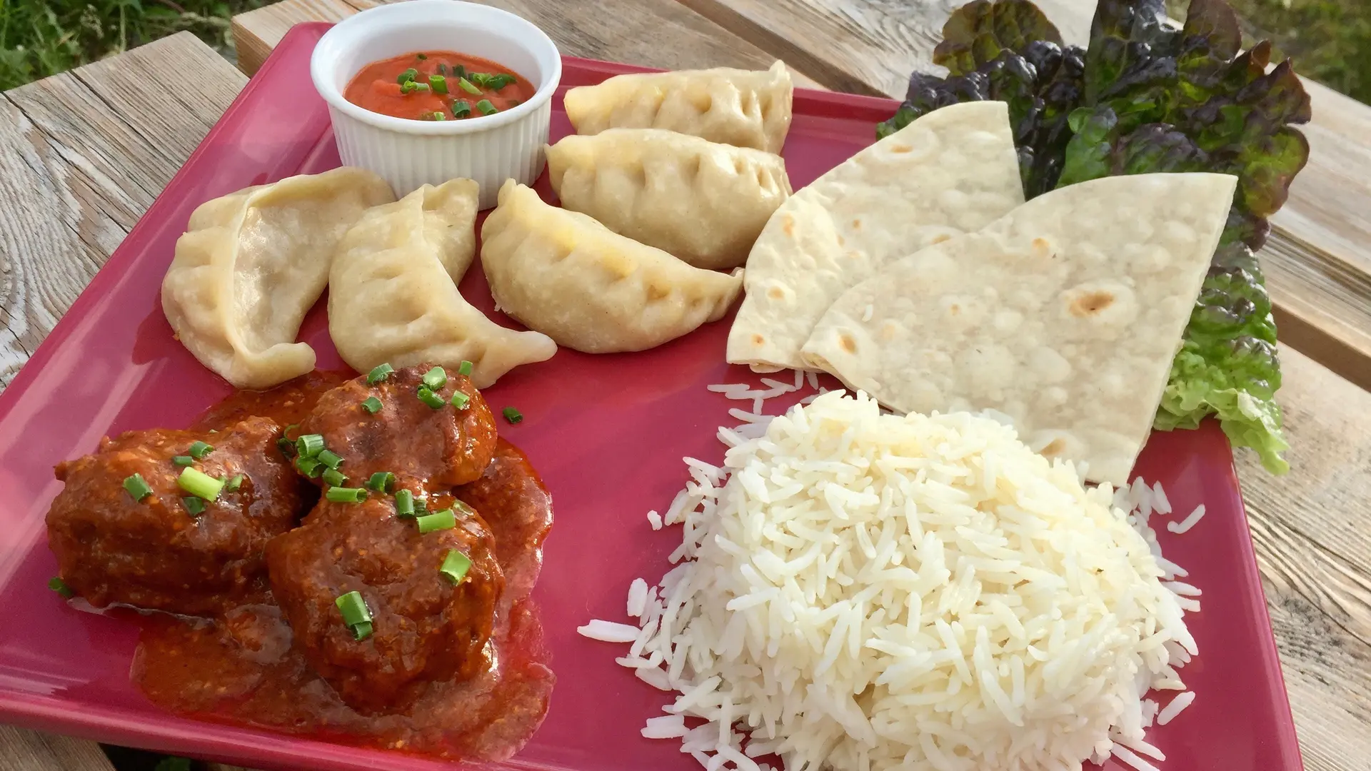 Assiette népalaise préparée par Pemba