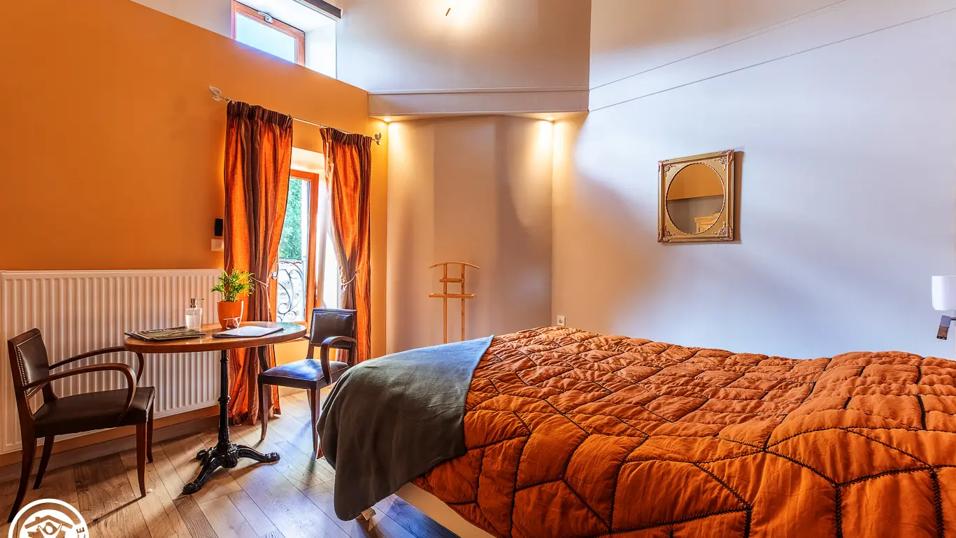 Chambre parentale - 4,80 m sous plafond