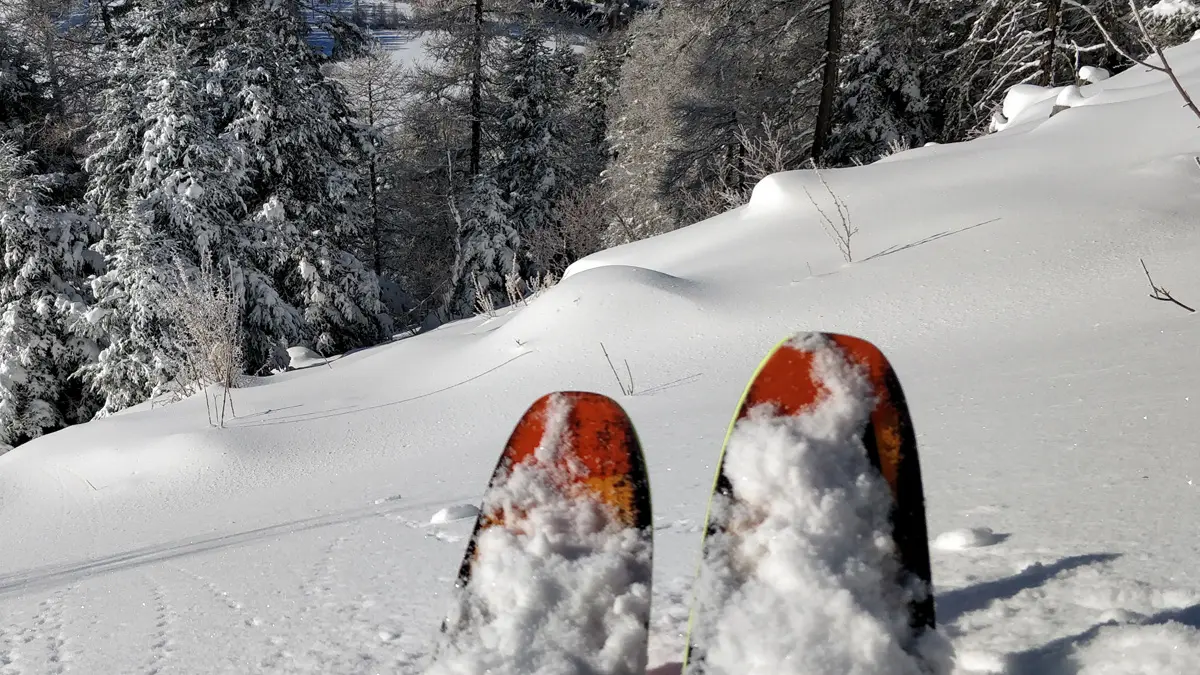 Ski à Saint-Léger-les-Mélèzes, vallée du Champsaur