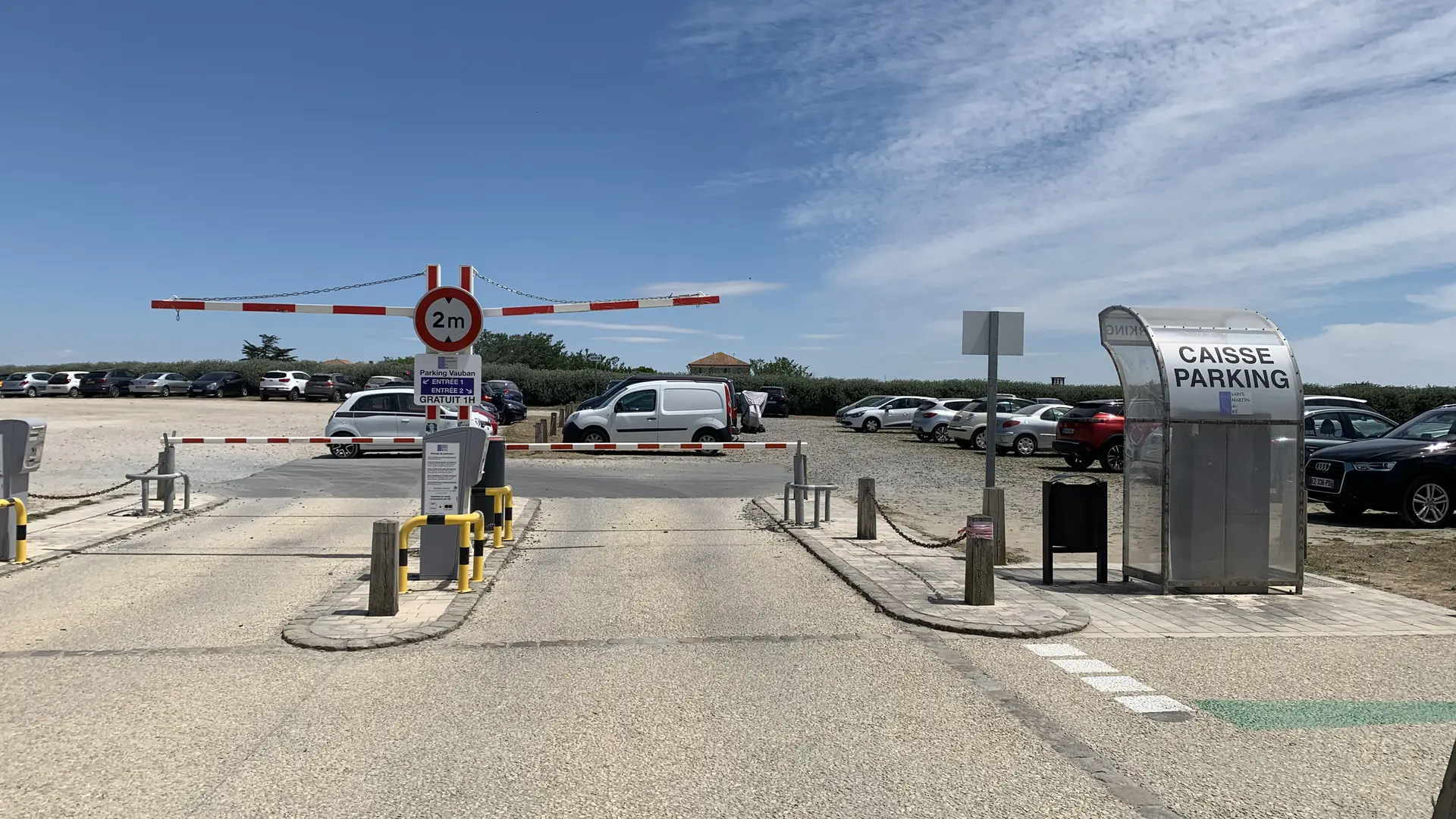 Entrée du parking