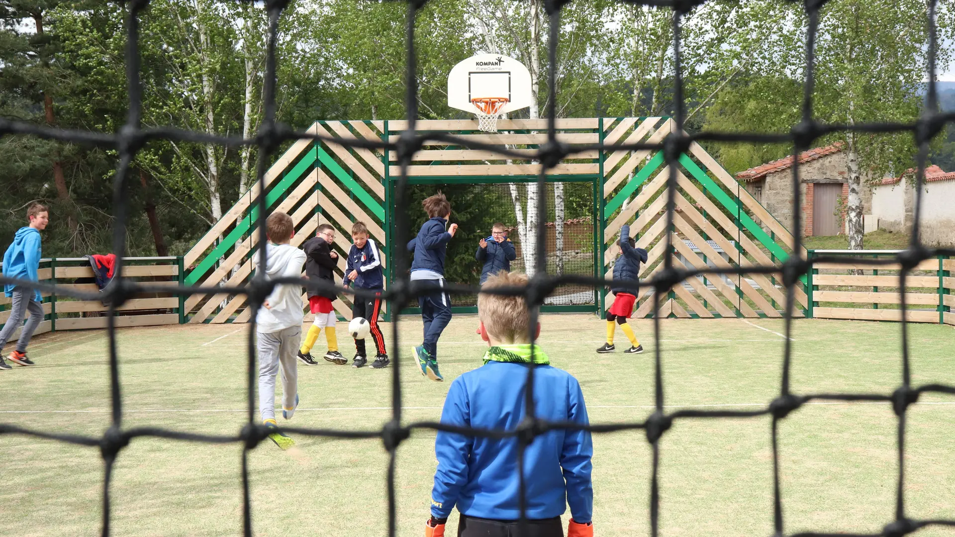 City stade à Ecotay l'Olme